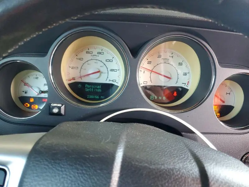 2011 DODGE CHALLENGER   