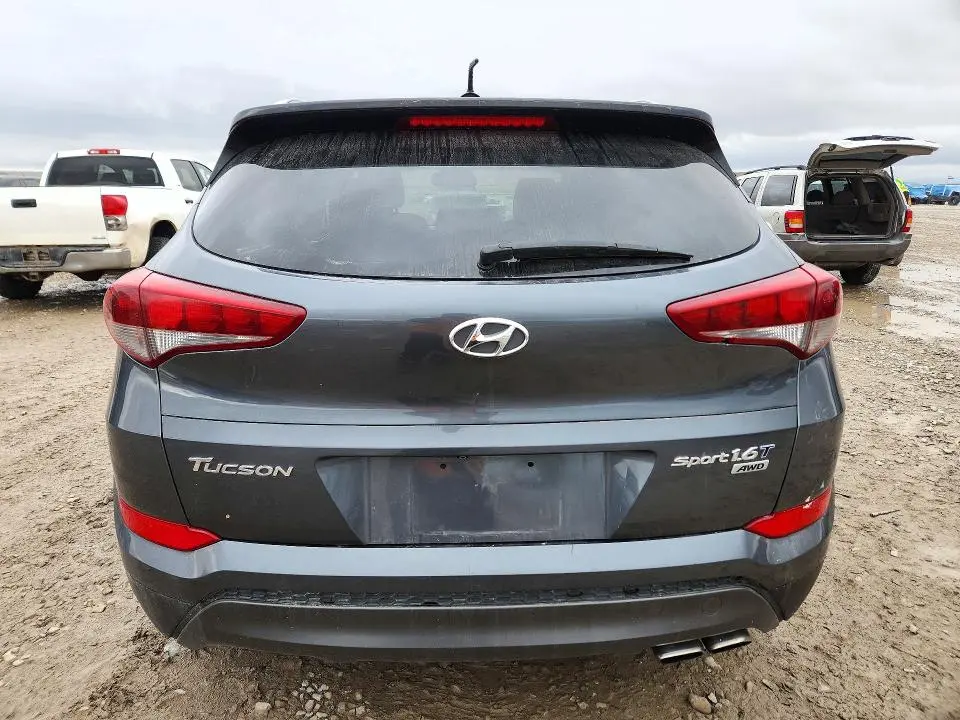 2016 HYUNDAI TUCSON SPORT  