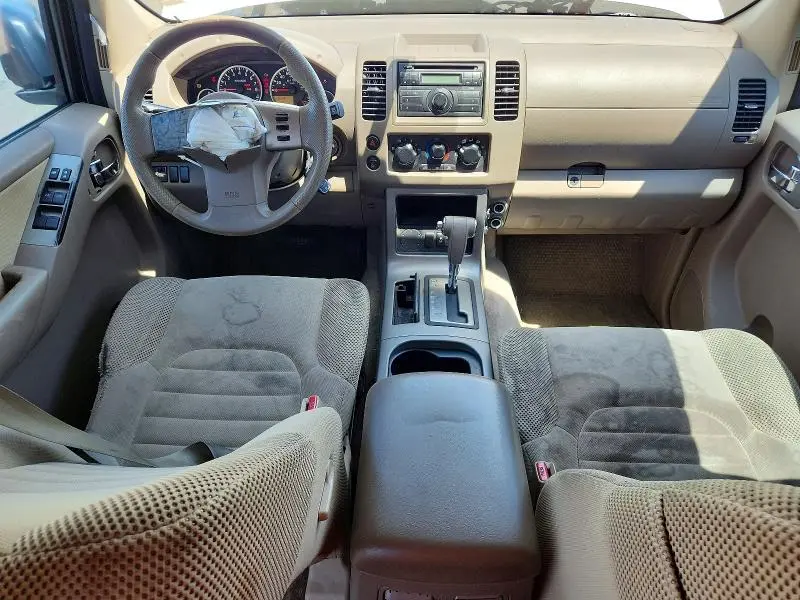 2012 NISSAN PATHFINDER S  