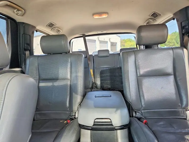 2010 TOYOTA SEQUOIA PLATINUM  