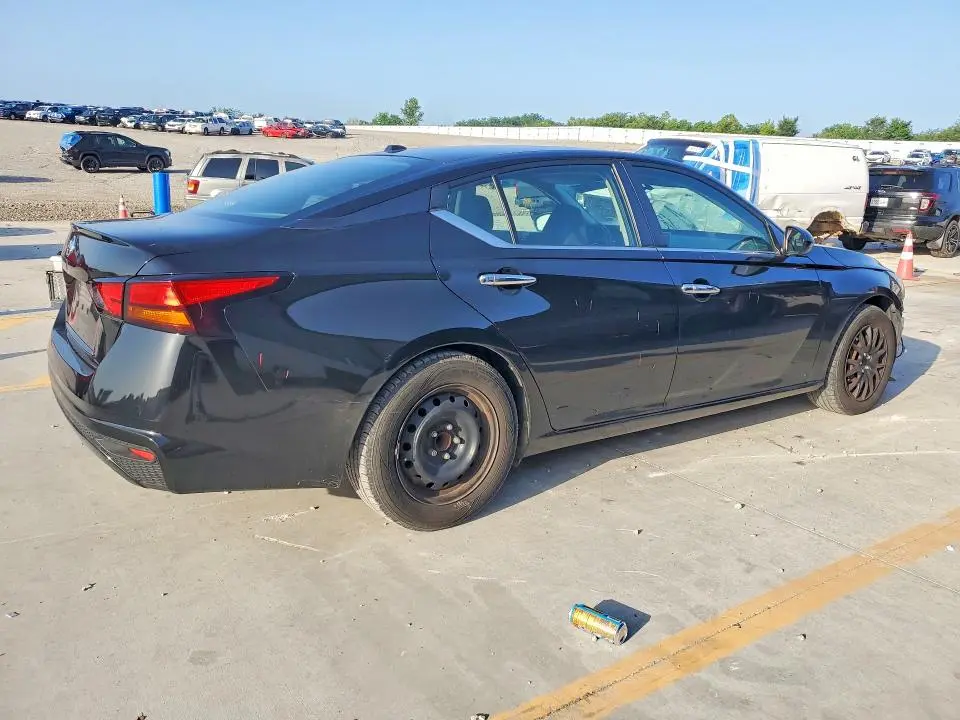 2020 NISSAN ALTIMA S  