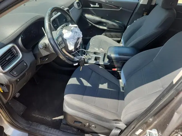 2018 KIA SORENTO LX  