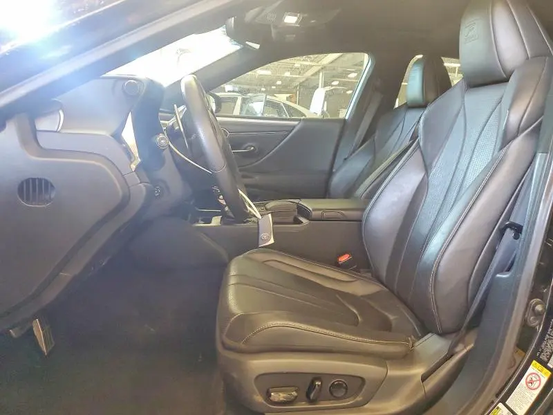 2019 LEXUS ES 350  