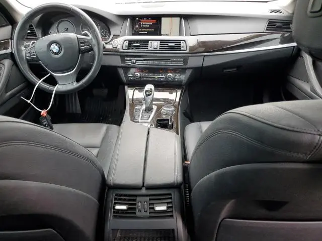 2016 BMW 528 XI  