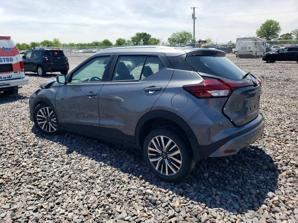 2024 NISSAN KICKS SV  