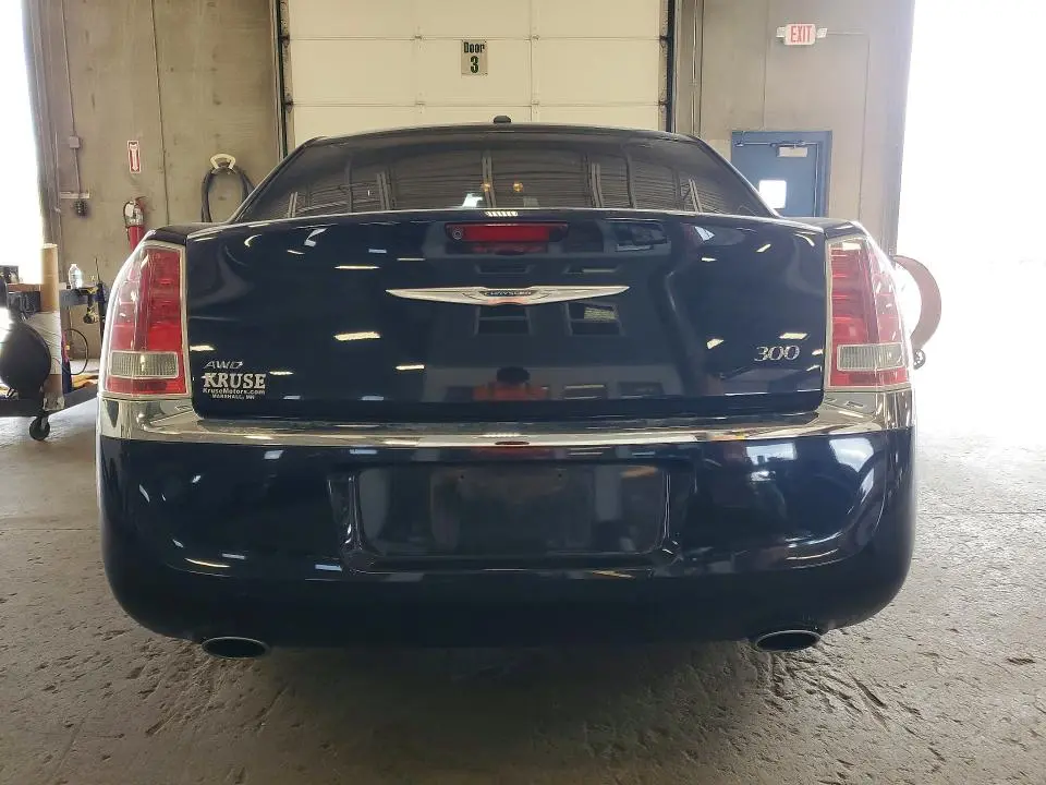 2012 CHRYSLER 300 LIMITED  