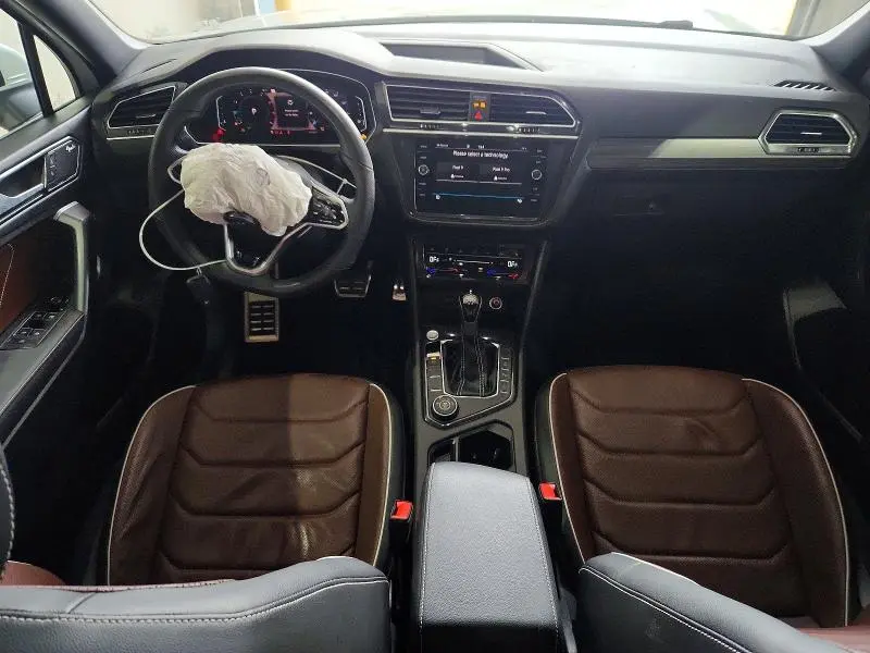 2024 VOLKSWAGEN TIGUAN SEL R-LINE BLACK  