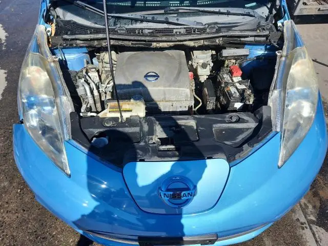 2013 NISSAN LEAF S  