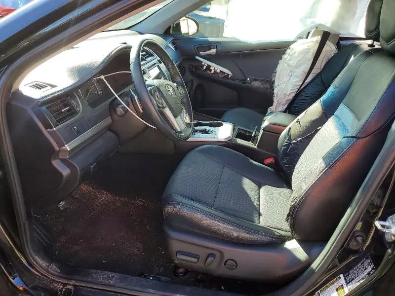 2013 TOYOTA CAMRY SE/X   
