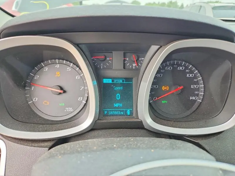 2015 CHEVROLET EQUINOX LT  