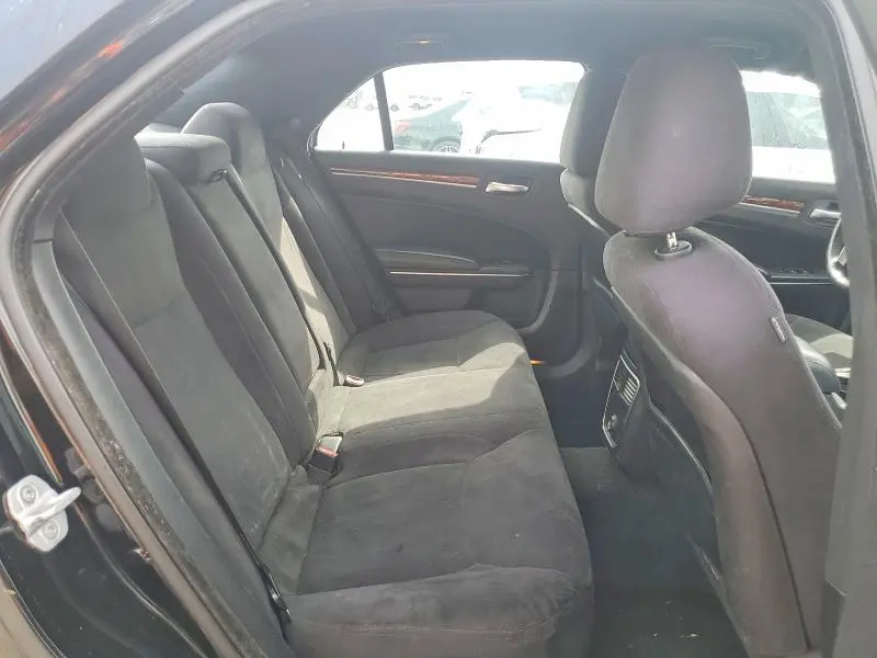 2012 CHRYSLER 300   