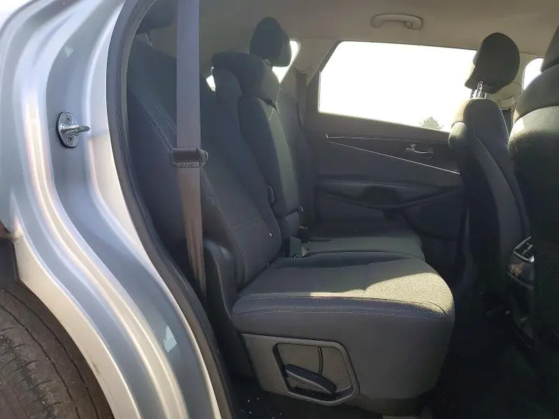 2018 KIA SORENTO L  