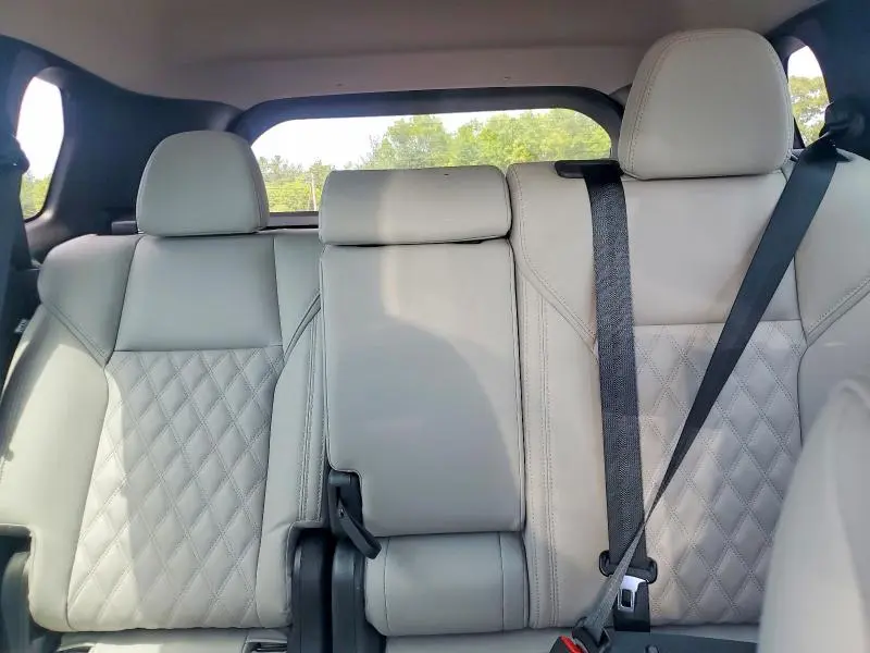 2023 MITSUBISHI OUTLANDER SEL  