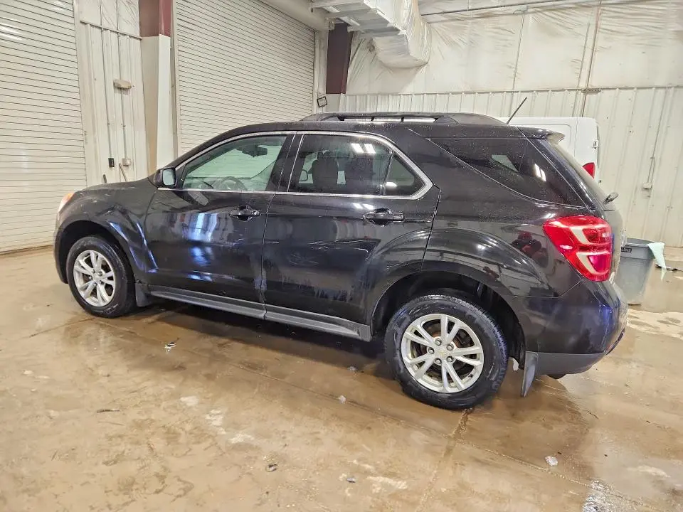 2017 CHEVROLET EQUINOX LT  