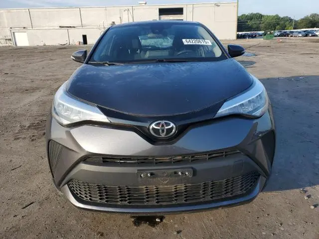 2020 TOYOTA C-HR XLE  