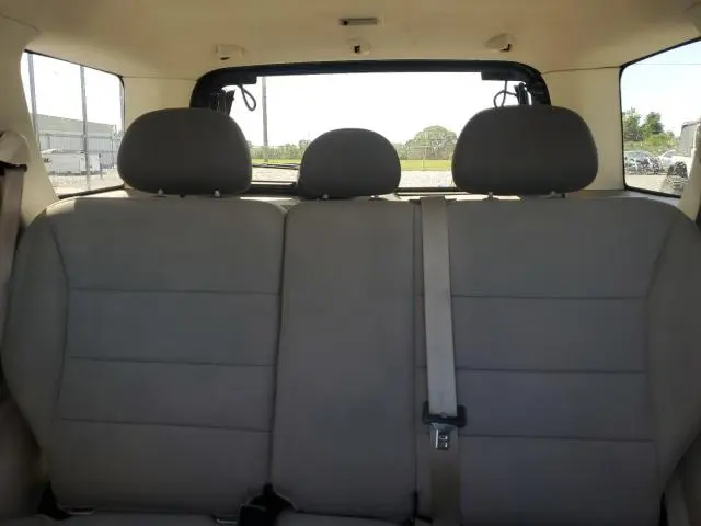 2011 FORD ESCAPE XLT  