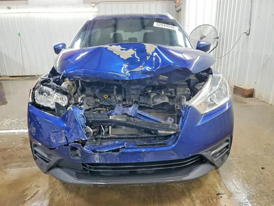 2019 NISSAN KICKS SV  