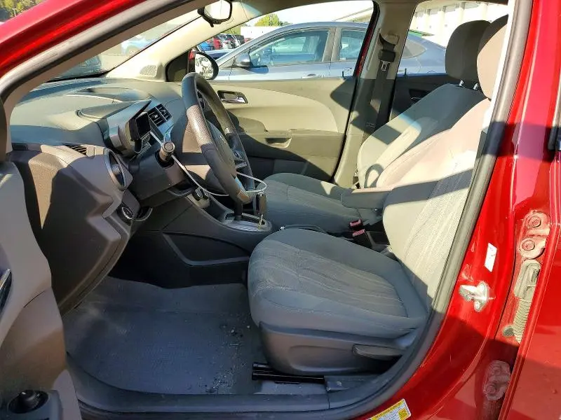 2013 CHEVROLET SONIC LT  
