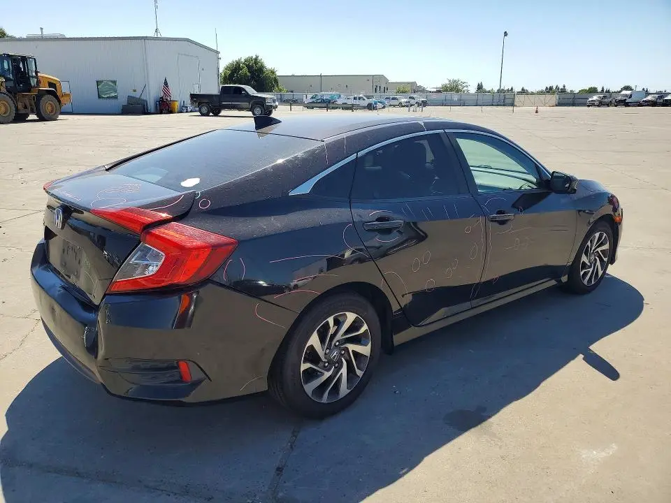 2017 HONDA CIVIC EX  