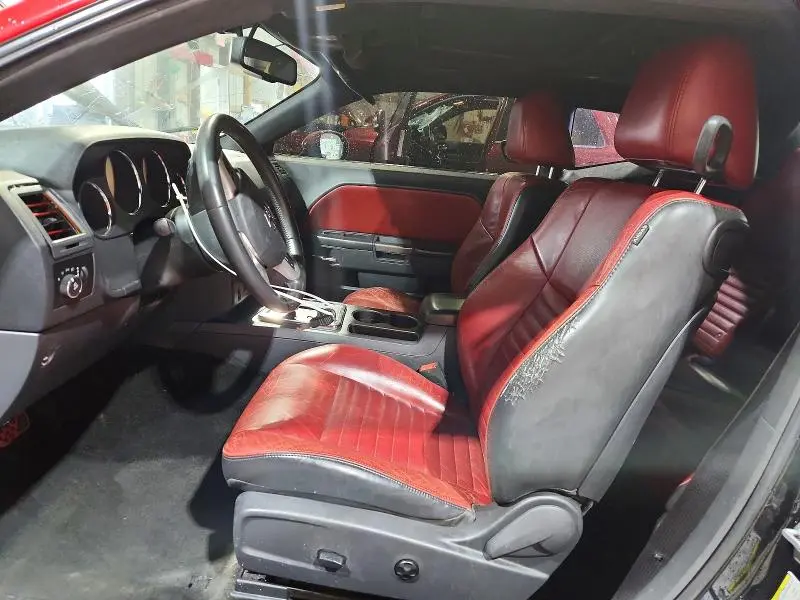 2013 DODGE CHALLENGER R  