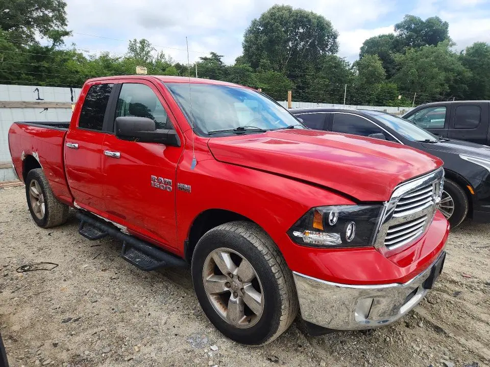 2013 RAM 1500 SLT  