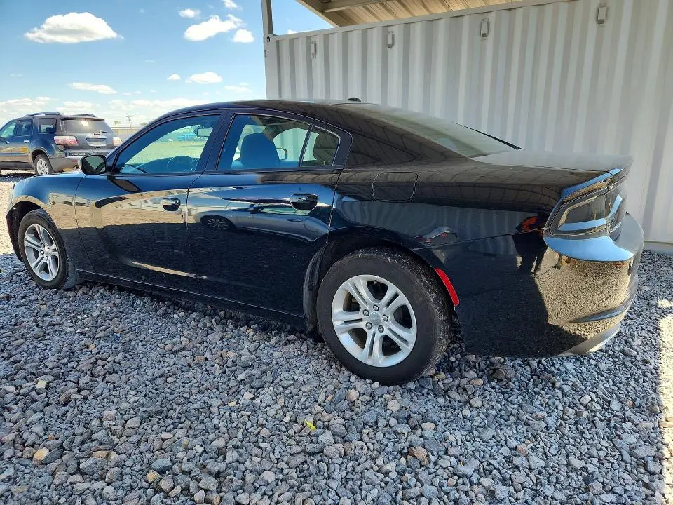 2016 DODGE CHARGER SE  
