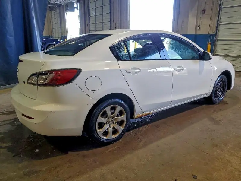 2013 MAZDA 3 I  