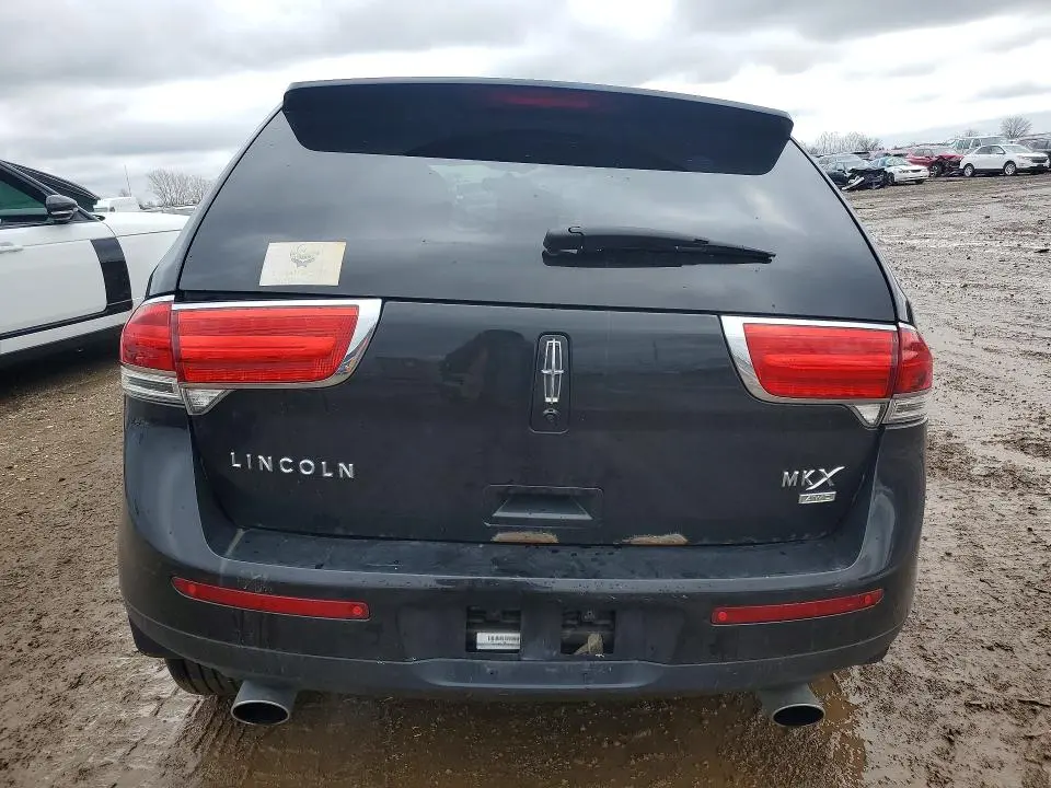 2011 LINCOLN MKX   