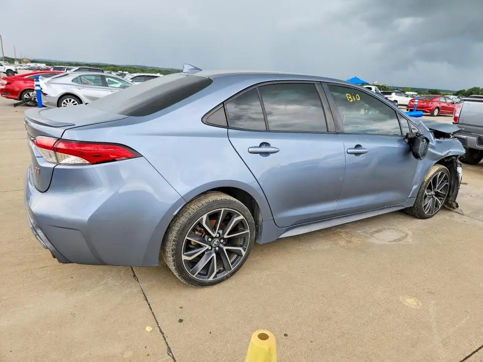 2020 TOYOTA COROLLA SE  