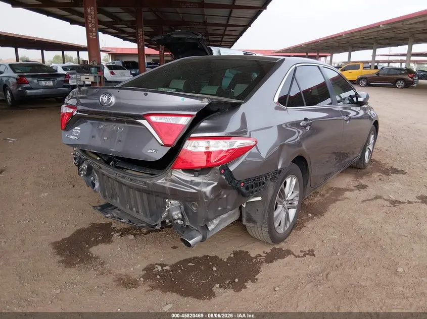 2017 TOYOTA CAMRY SE