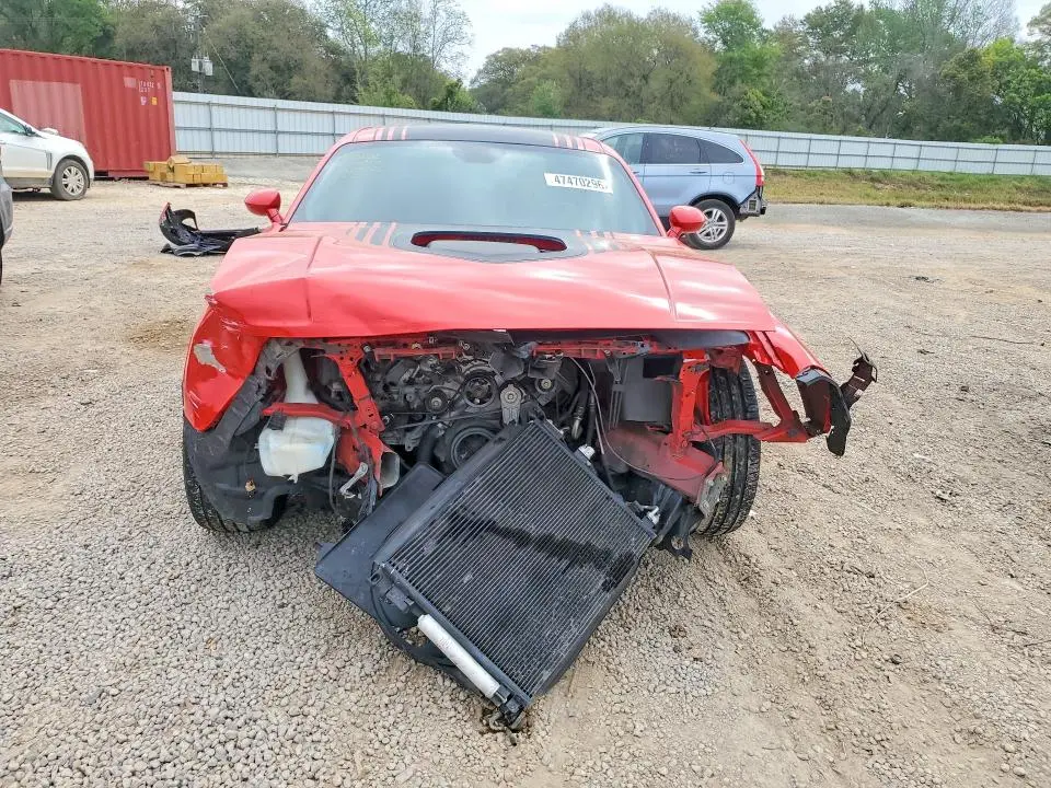 2015 DODGE CHALLENGER SXT  