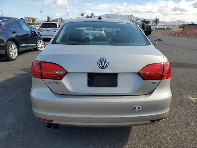 2014 VOLKSWAGEN JETTA SE  