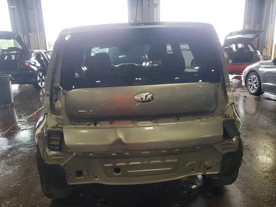 2018 KIA SOUL +  