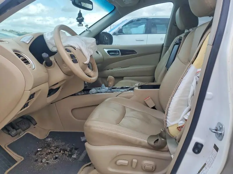 2015 NISSAN PATHFINDER SL  