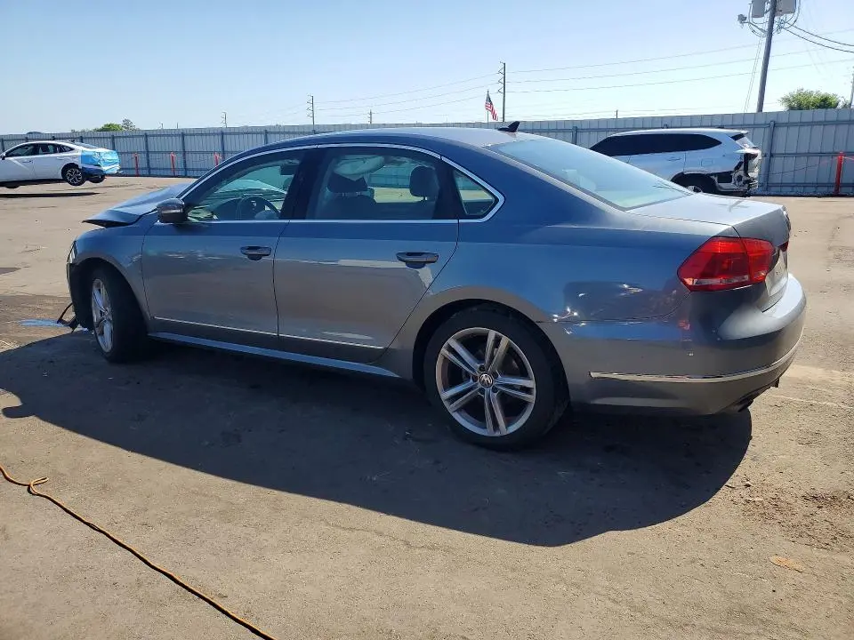 2015 VOLKSWAGEN PASSAT SEL  