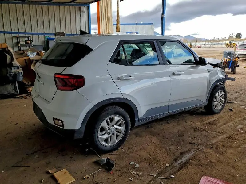 2022 HYUNDAI VENUE SE  