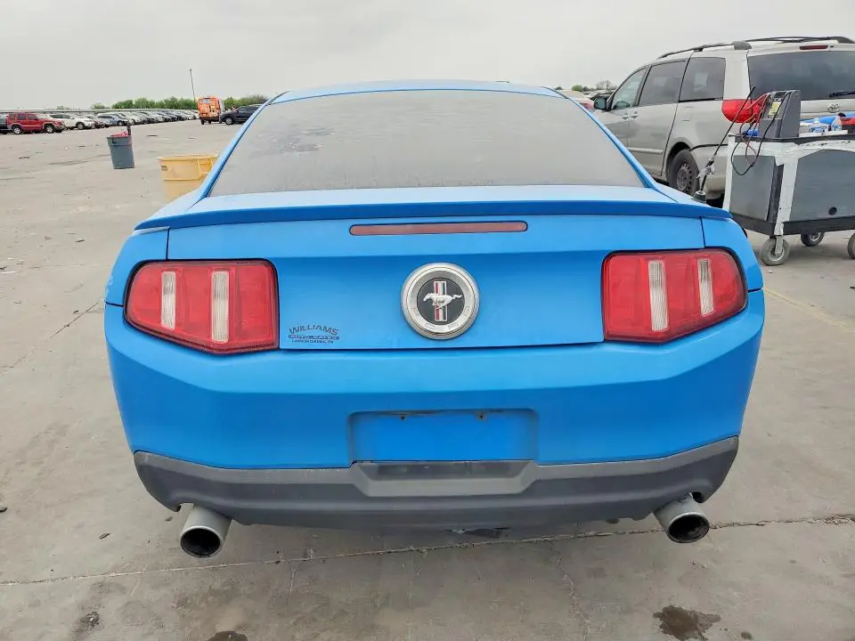 2011 FORD MUSTANG   