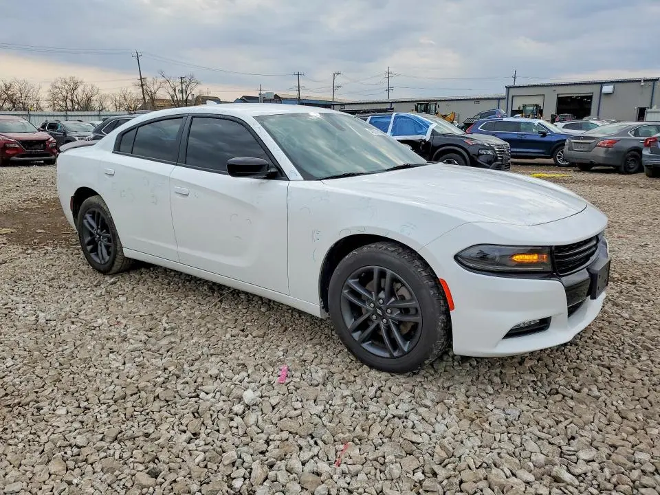 2019 DODGE CHARGER SXT  