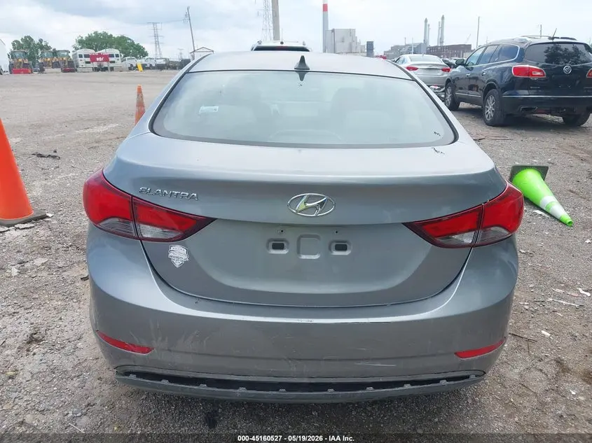 2015 HYUNDAI ELANTRA SE