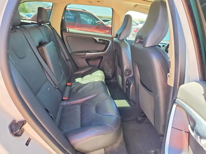 2013 VOLVO XC60 T6  