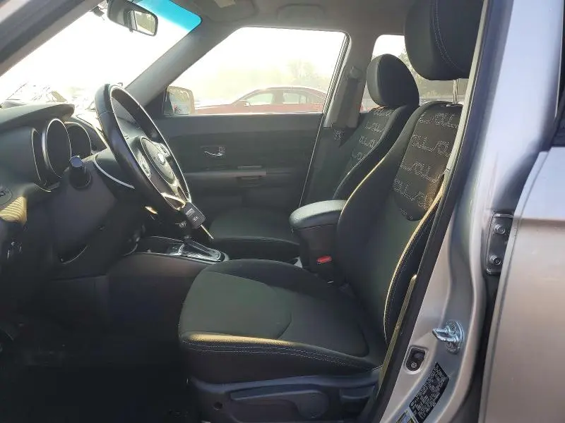 2013 KIA SOUL +  