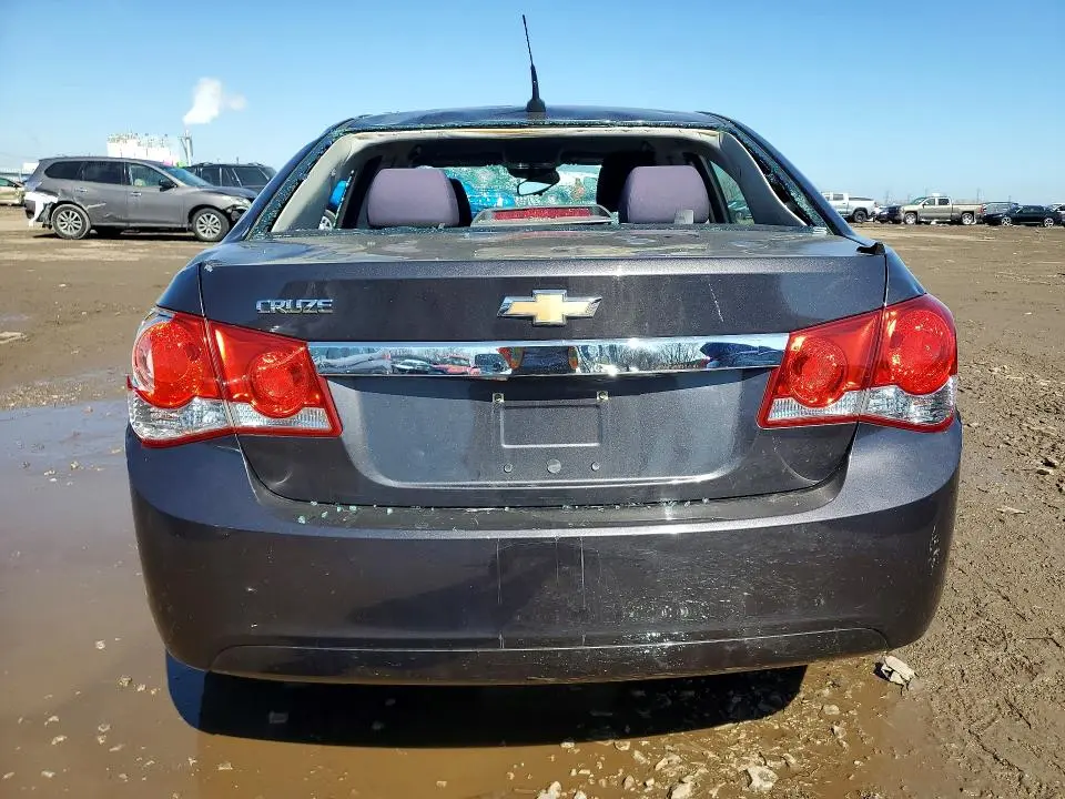 2014 CHEVROLET CRUZE LS  