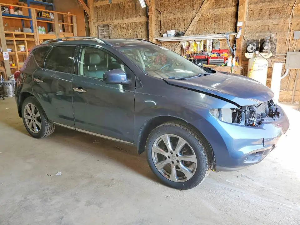 2013 NISSAN MURANO S  