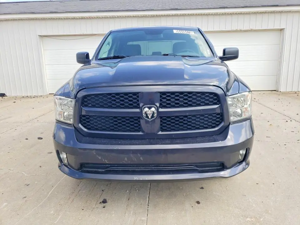 2016 RAM 1500 ST  