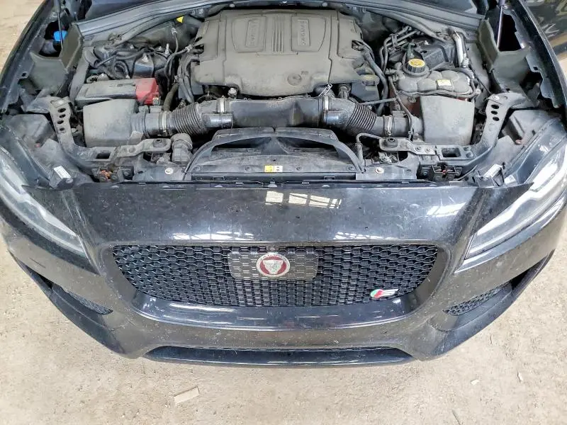 2018 JAGUAR F-PACE S  