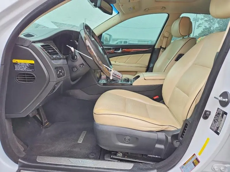 2015 HYUNDAI EQUUS SIGNATURE  