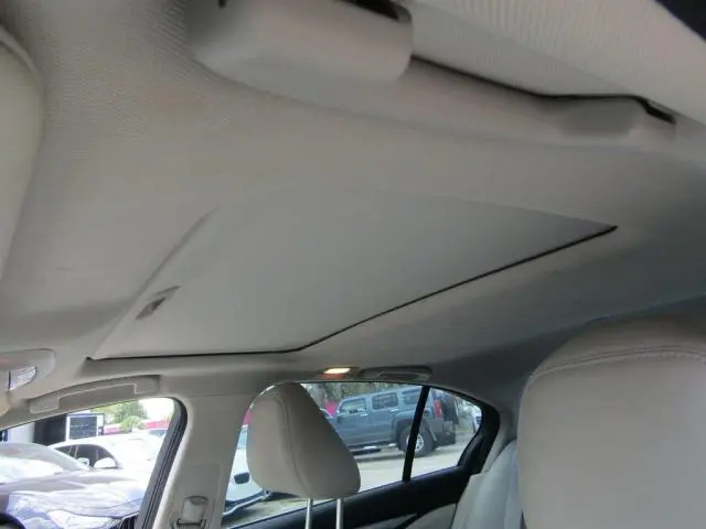 2017 INFINITI Q50 PREMIUM  