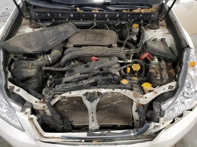 2010 SUBARU LEGACY 2.5I LIMITED  