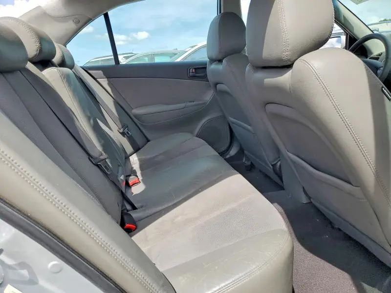 2010 HYUNDAI SONATA SE V6  