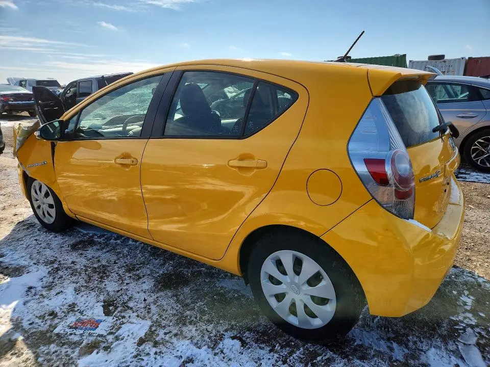 2014 TOYOTA PRIUS C TWO  